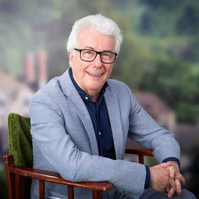 Ken Follett Author